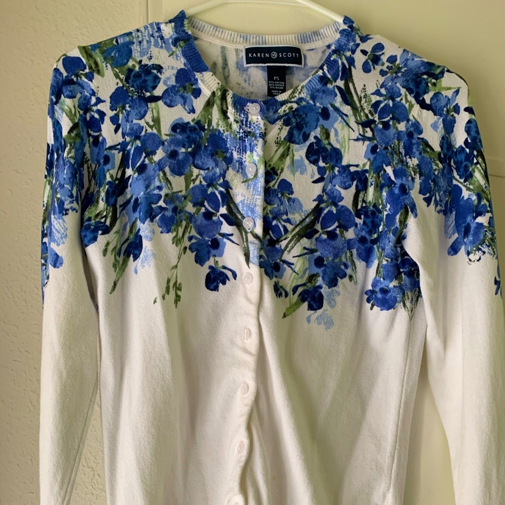 Petite women’s Karen Scott Cardigan